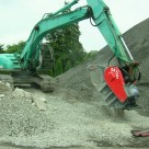 バケットクラッシャーGB70H-14051703