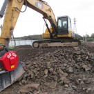 バケットクラッシャーGB70H-14051704