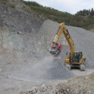 バケットクラッシャーGB70H-14051706