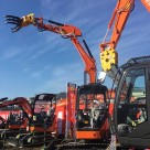 日立建機日本（株）茨城支店日立営業所にて開催された「ZAXIS-5Bシリーズ発表試乗会」にツカミーノシリーズ＆ガラバスタシリーズ他出典いたしました。